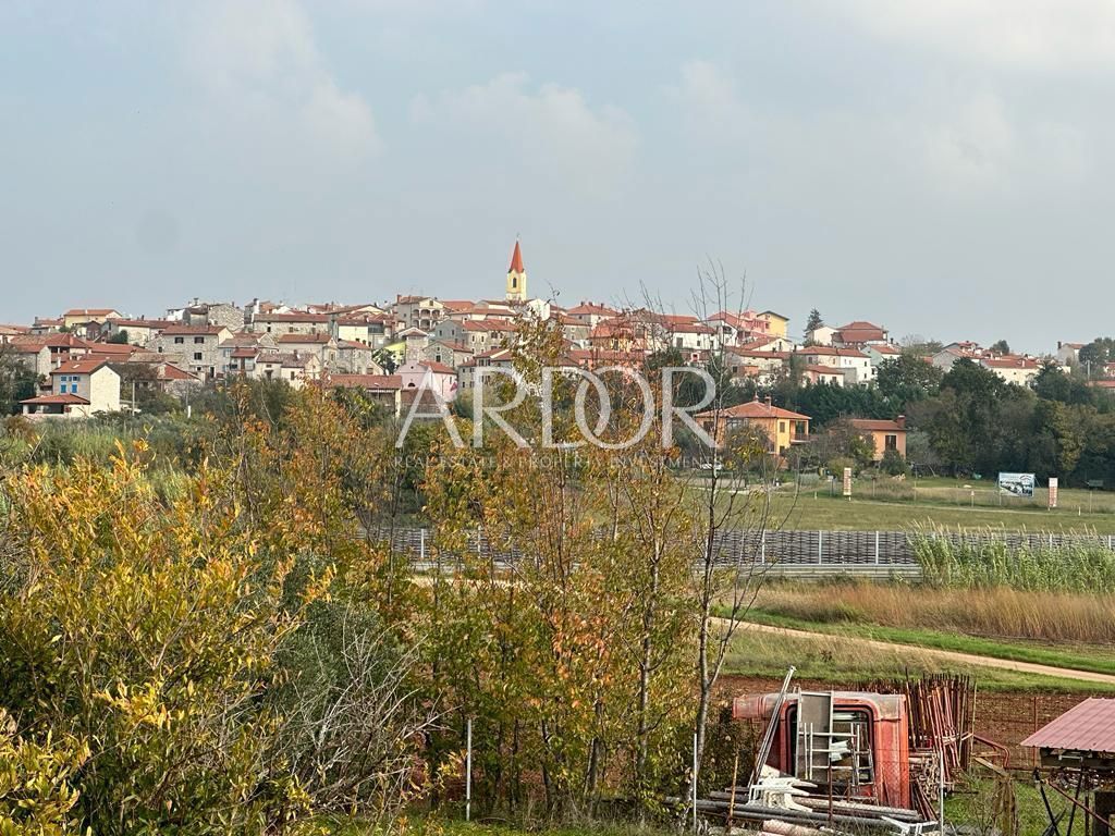 Terreno Brtonigla, 6.706m2