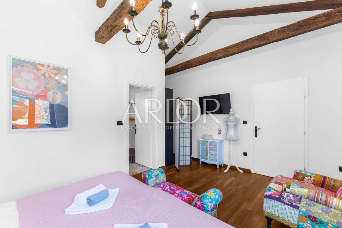 Casa Pićan, 450m2