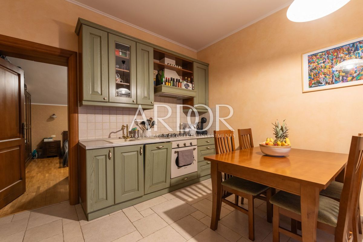 Casa Pićan, 450m2