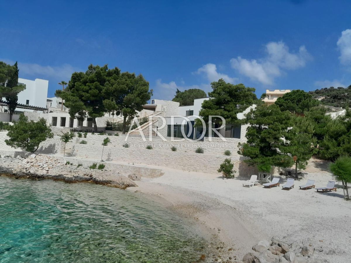 Villa Trogir, 334m2