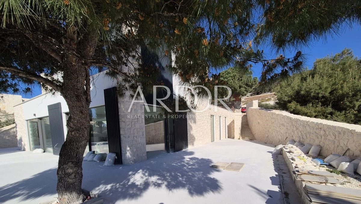 Villa Trogir, 334m2