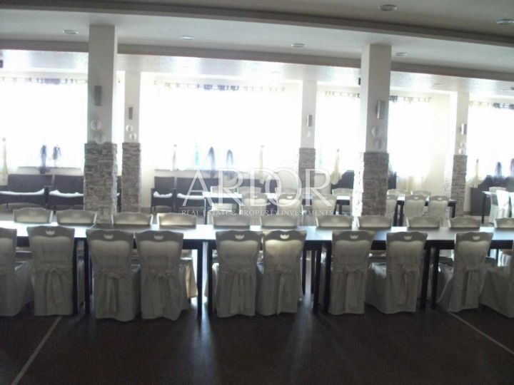 Commerciale Belski Ravan, Skrad, 1.000m2