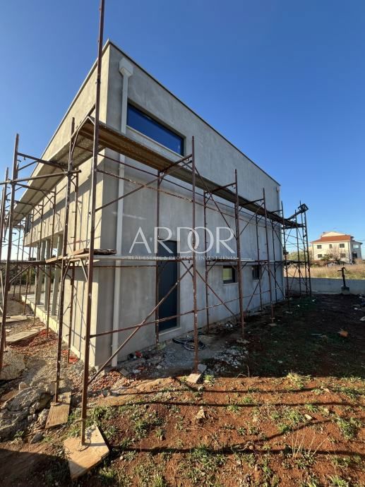 Villa Crveni Vrh, Umag, 180m2