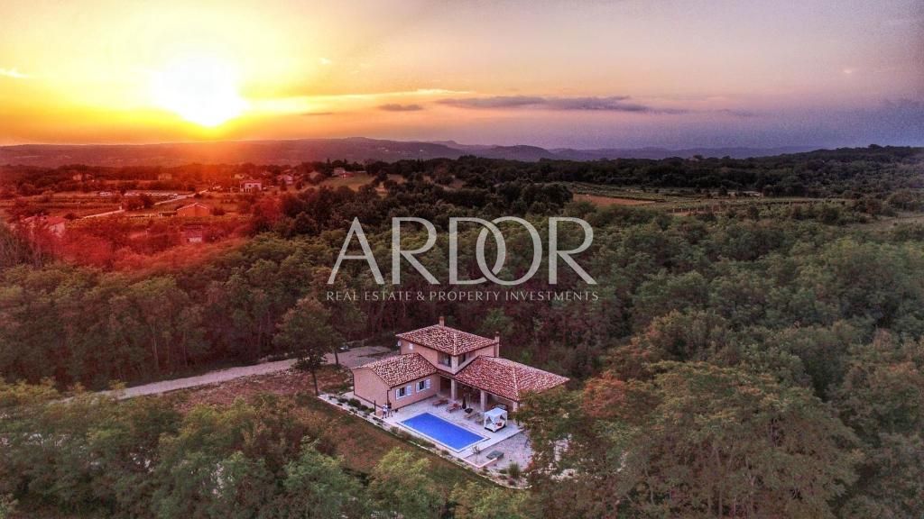 Casa Šumber, Sveta Nedelja, 300m2