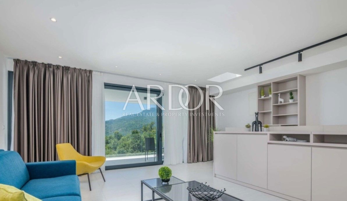 Villa Veprinac, Opatija - Okolica, 298m2
