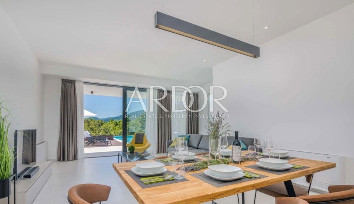 Villa Veprinac, Opatija - Okolica, 298m2