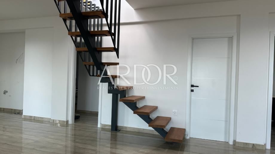 Appartamento Banjol, Rab, 130m2