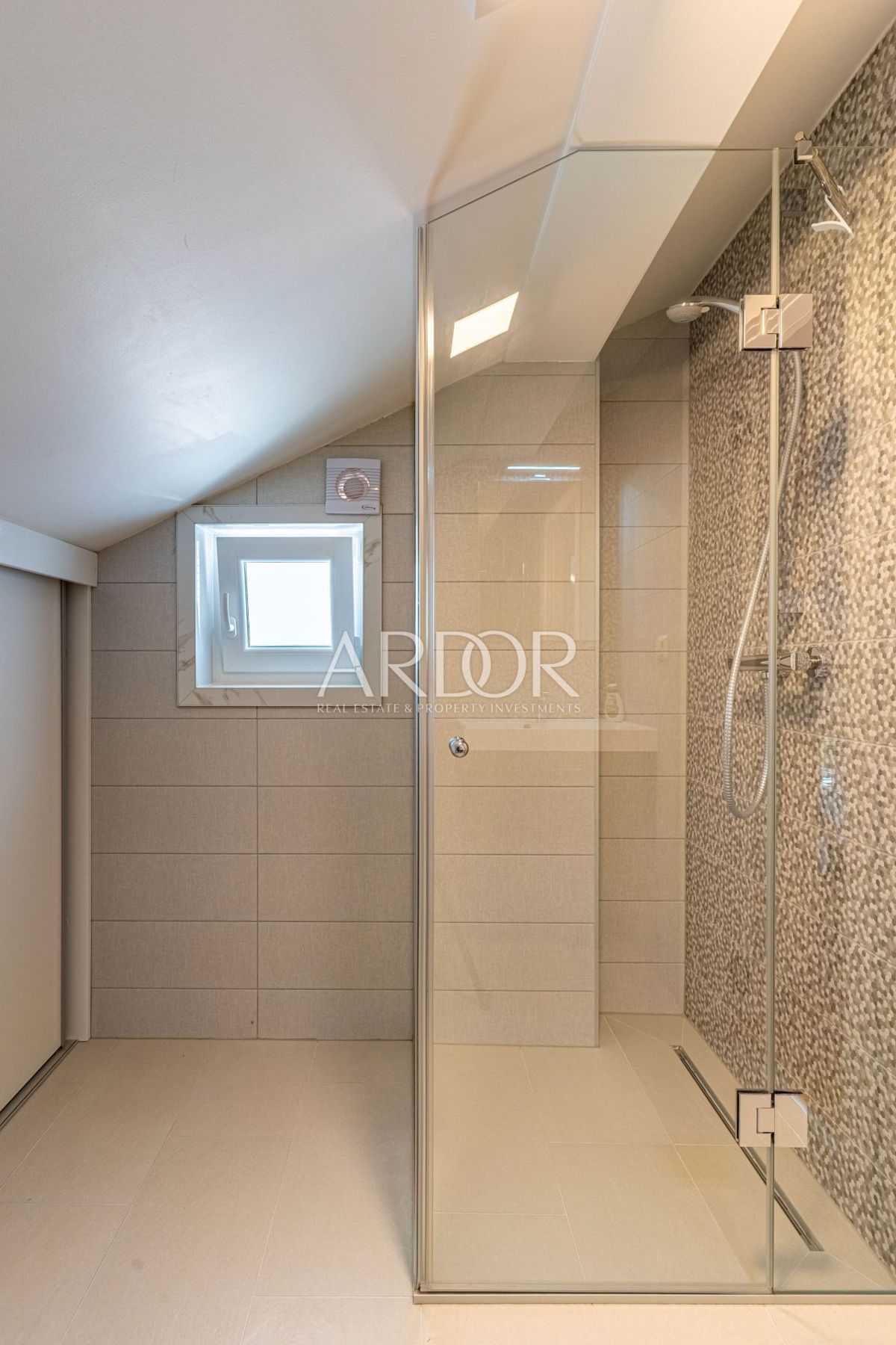 Appartamento Cres, 141,98m2
