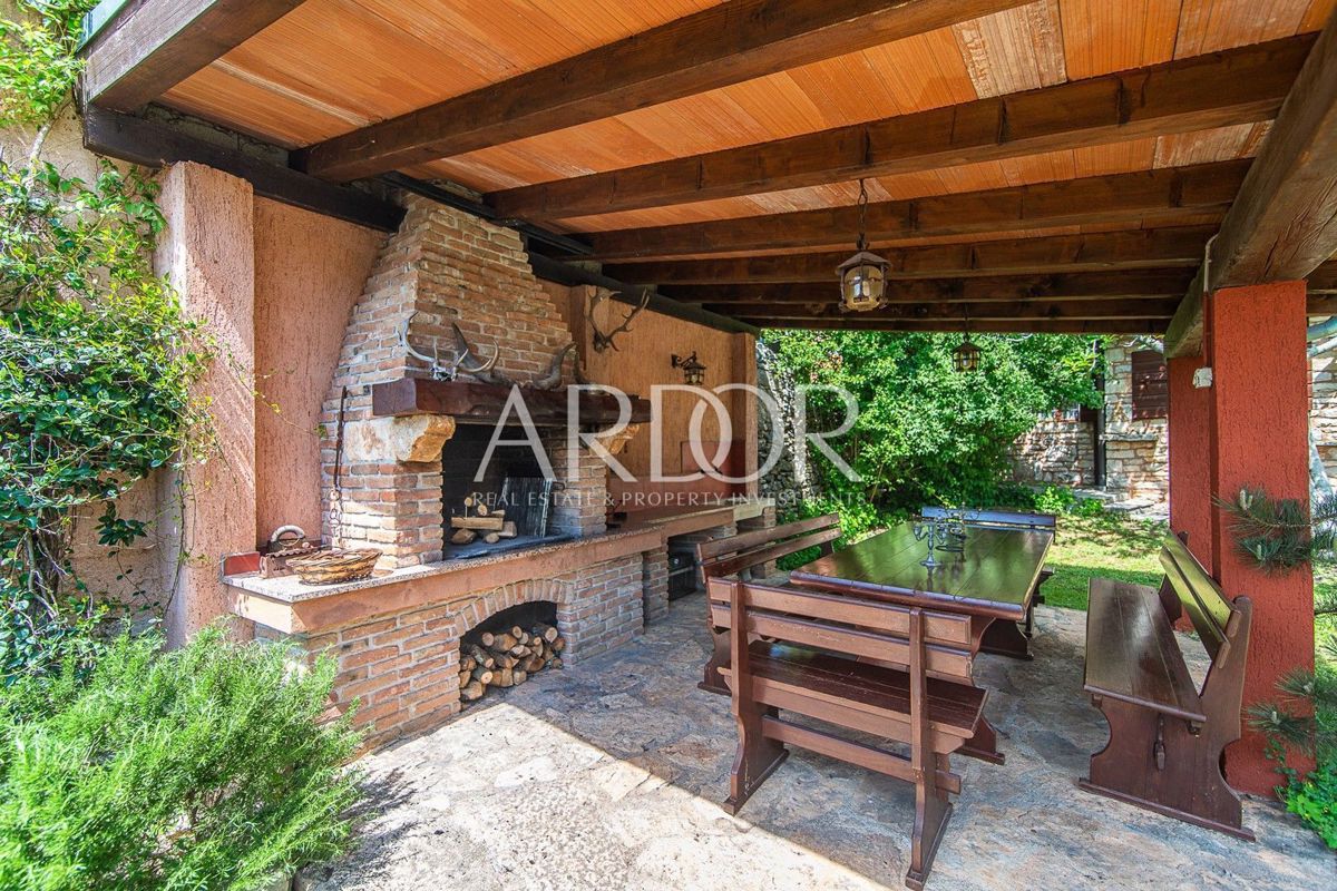 Casa Žminj, 400m2