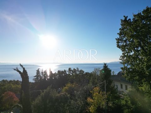 Terreno Volosko, Opatija, 640m2