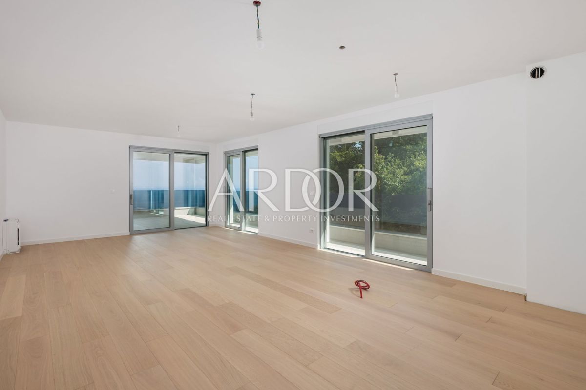 Appartamento Opatija - Centar, Opatija, 545m2