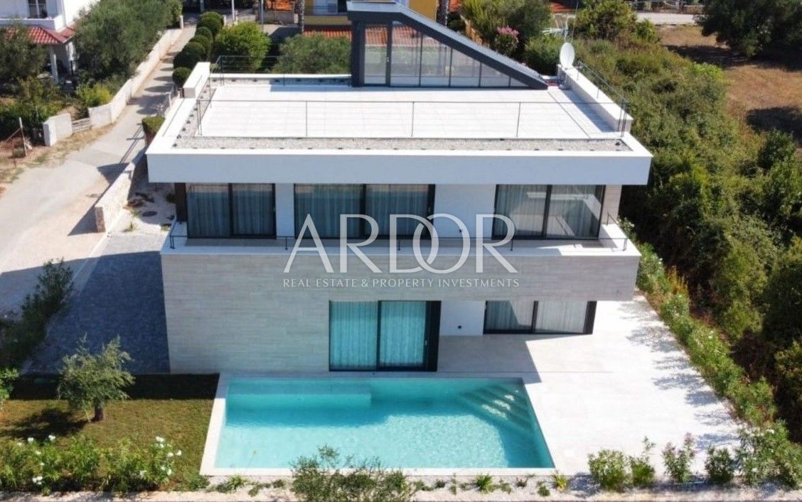 Villa Zadar, 411m2