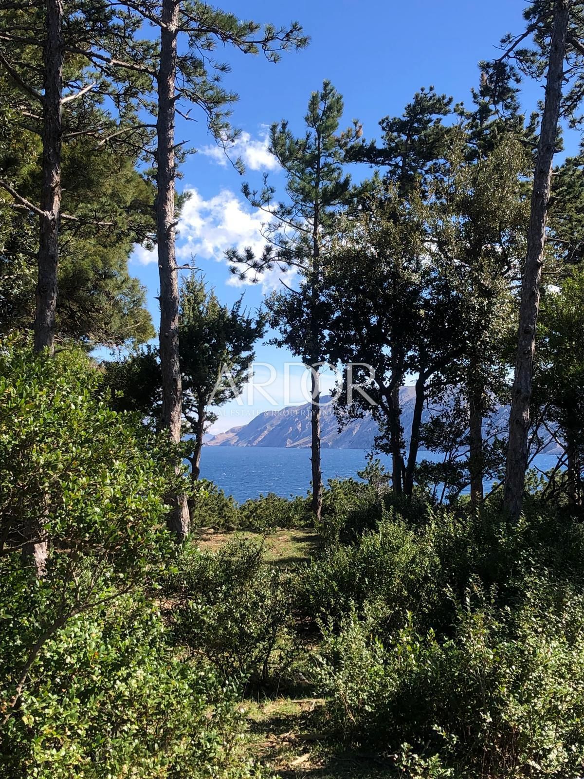 Terreno Lopar, Rab, 1.275m2