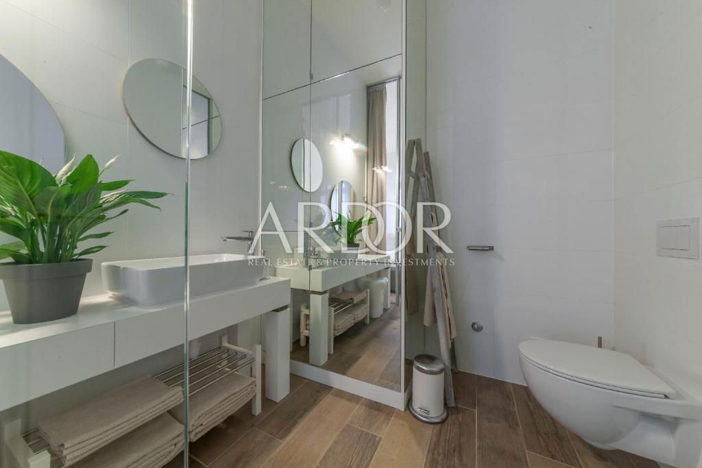 Appartamento Opatija - Centar, Opatija, 200m2