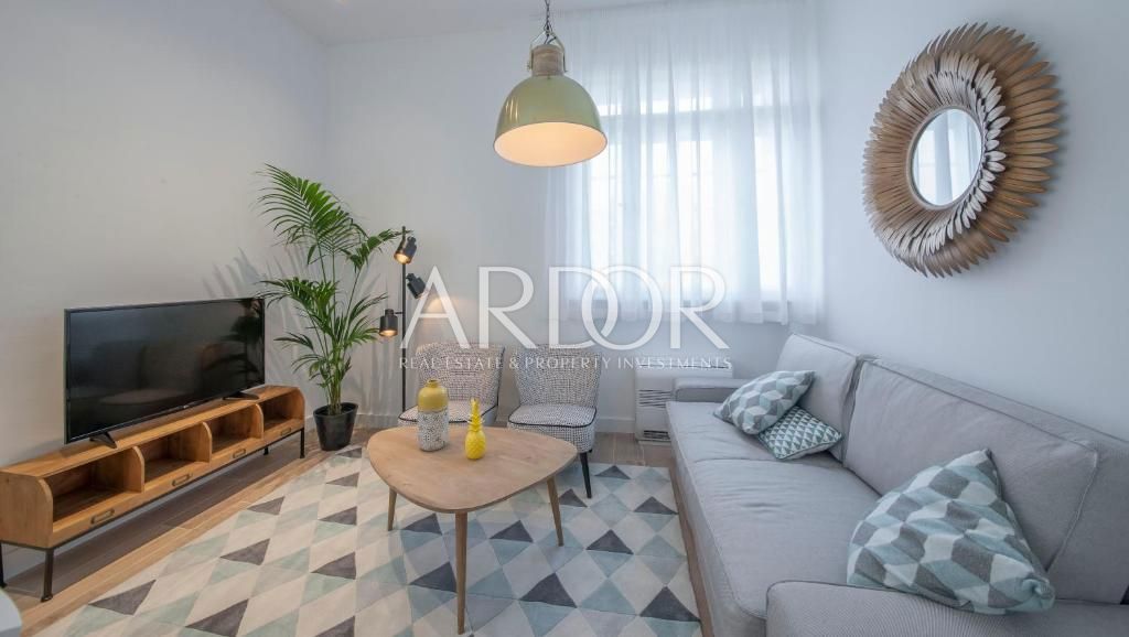 Appartamento Opatija - Centar, Opatija, 200m2