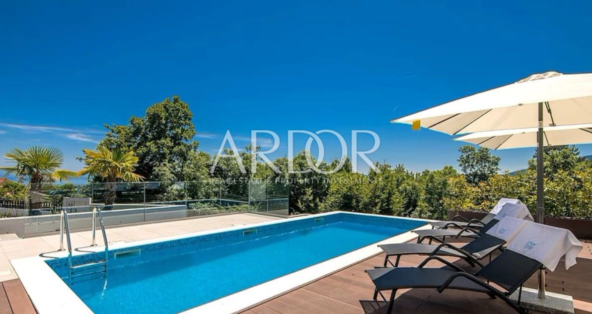 Villa Veprinac, Opatija - Okolica, 284m2