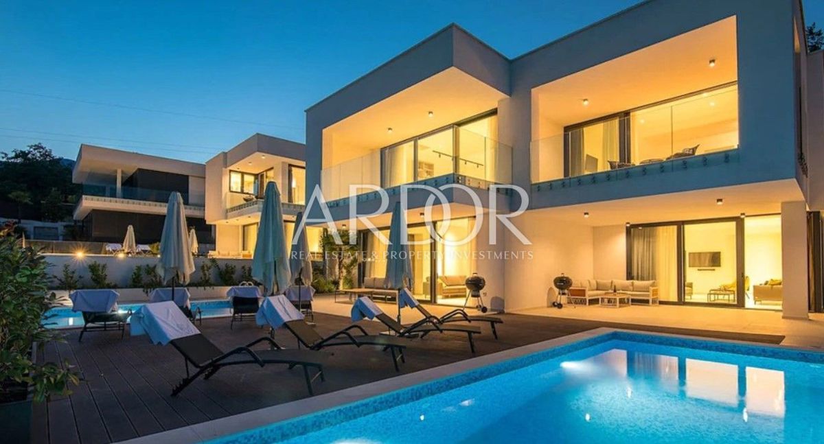 Villa Veprinac, Opatija - Okolica, 284m2