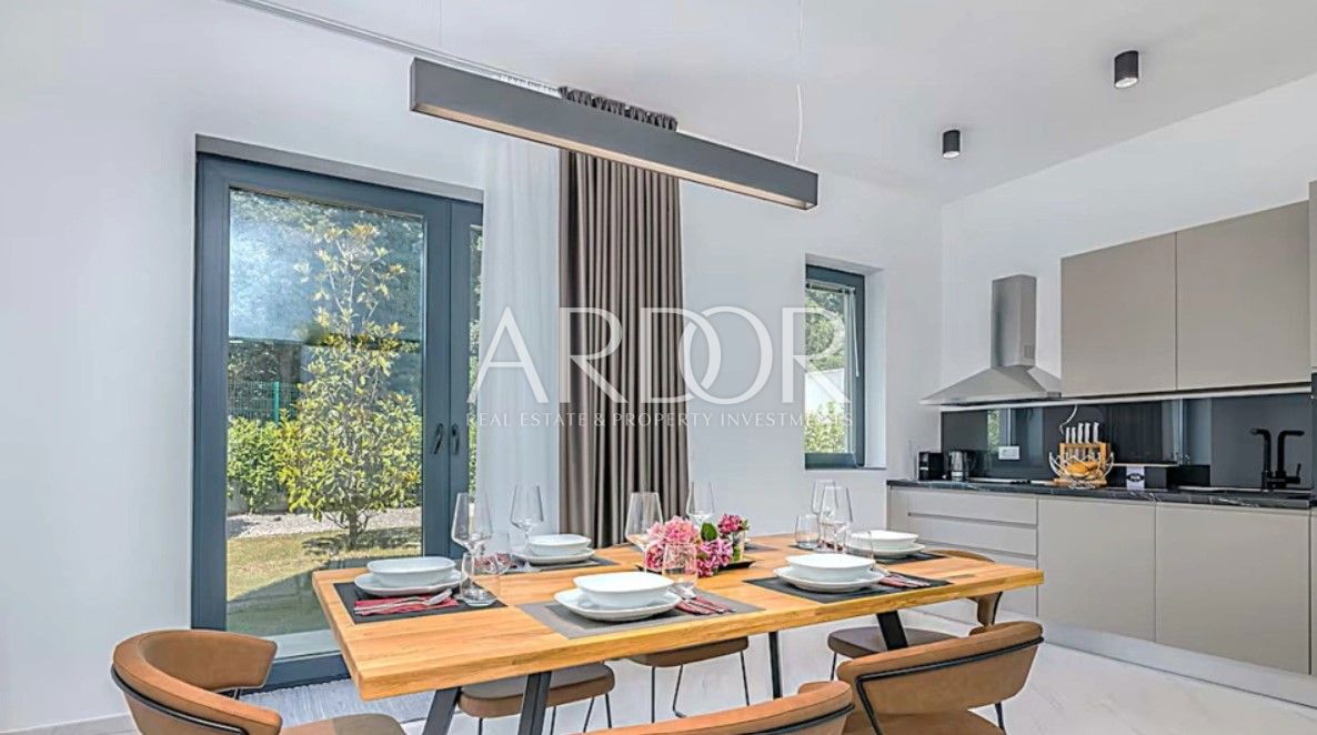Villa Veprinac, Opatija - Okolica, 284m2