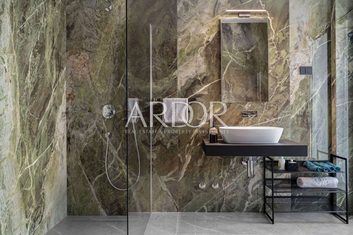 Villa Grožnjan, 404m2