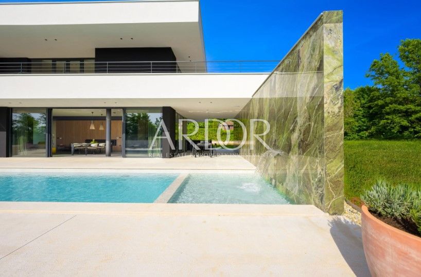 Villa Grožnjan, 404m2