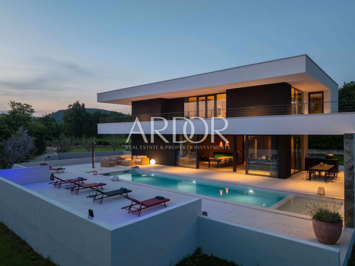 Villa Grožnjan, 404m2