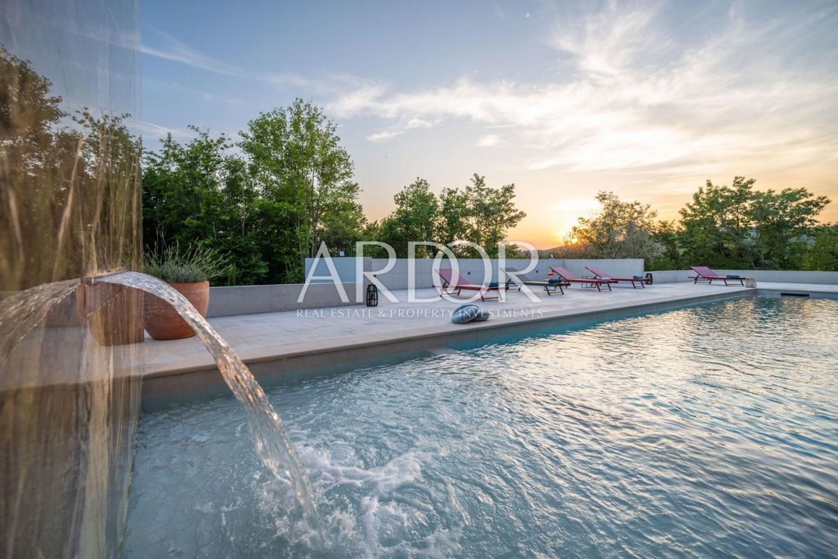 Villa Grožnjan, 404m2