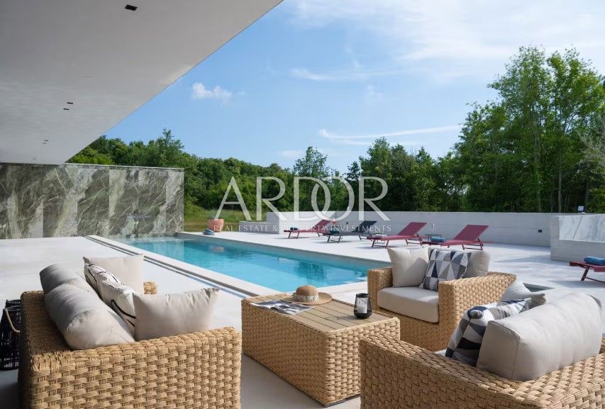 Villa Grožnjan, 404m2