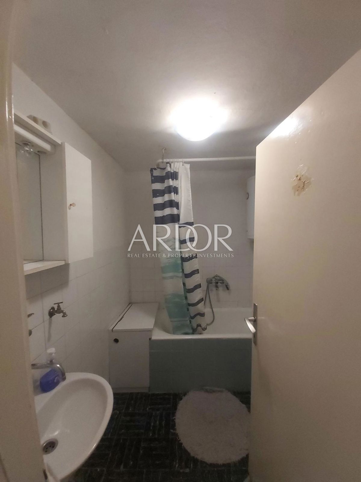 Casa Vrbnik, 90,31m2