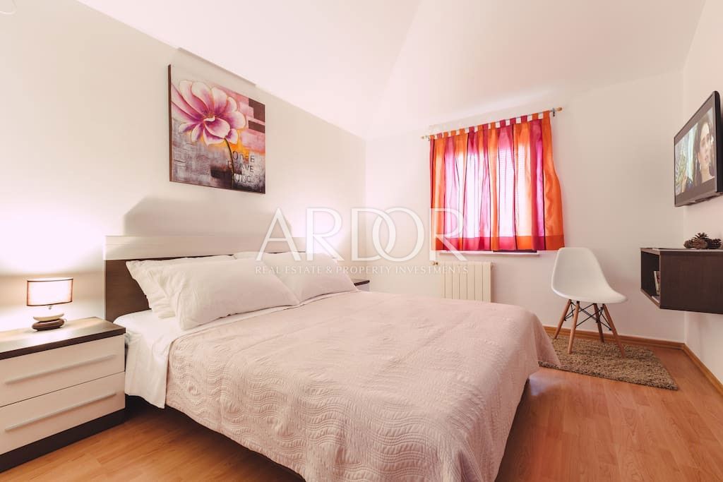 Villa Centar, Pula, 350m2