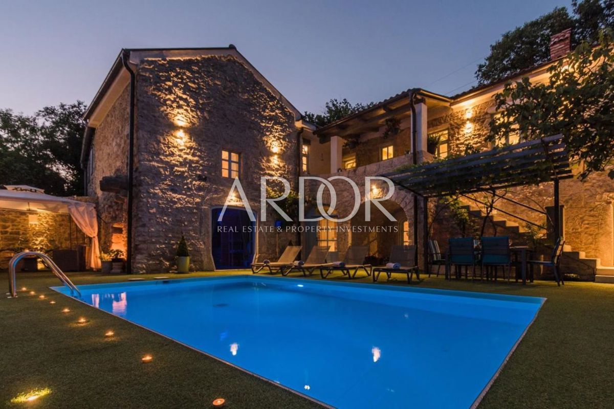 Casa Tribalj, Vinodolska Općina, 215m2