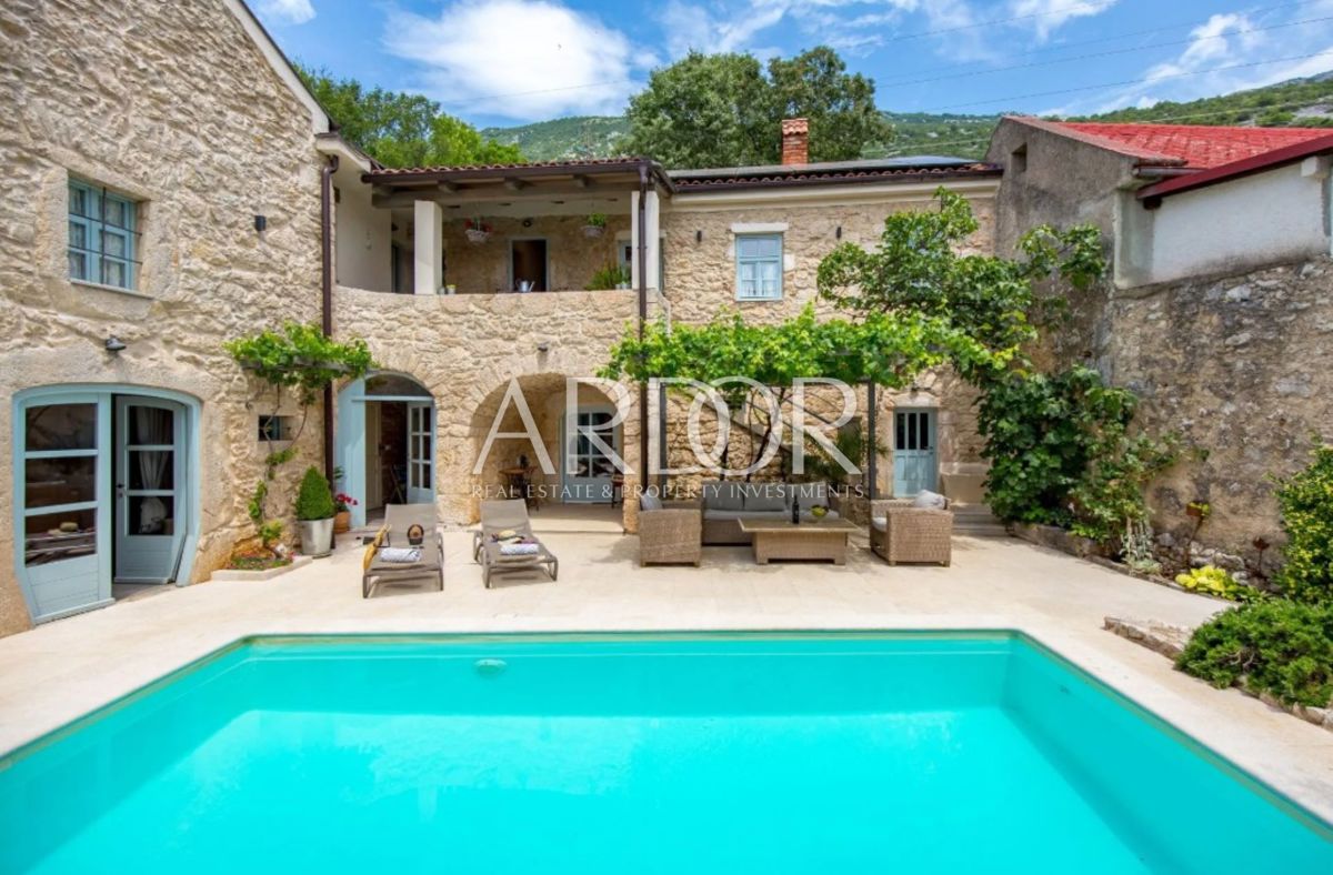 Casa Tribalj, Vinodolska Općina, 215m2