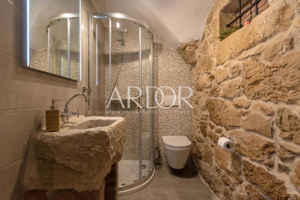 Casa Tribalj, Vinodolska Općina, 215m2