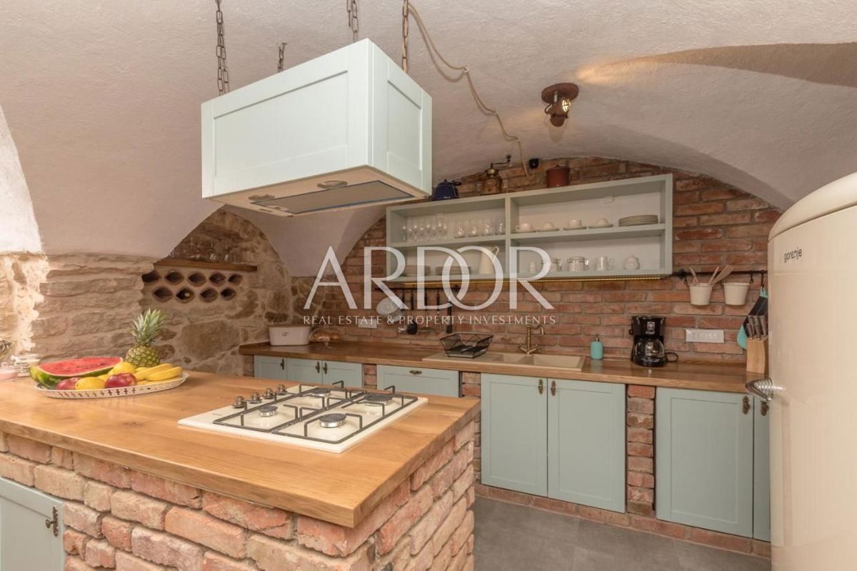 Casa Tribalj, Vinodolska Općina, 215m2