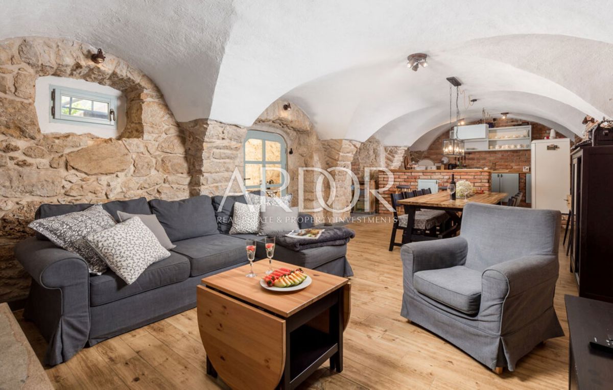 Casa Tribalj, Vinodolska Općina, 215m2