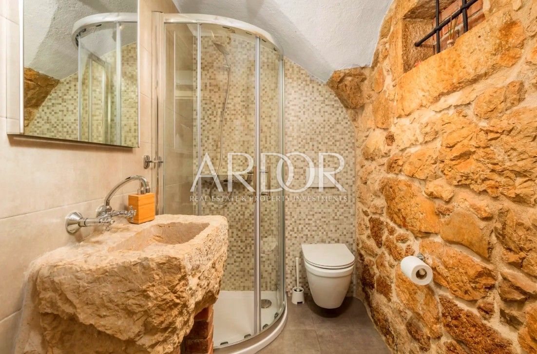 Casa Tribalj, Vinodolska Općina, 215m2