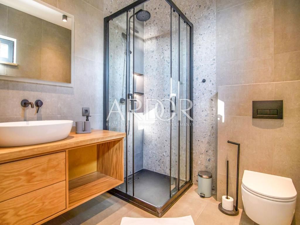 Villa Medveja, Lovran, 209m2