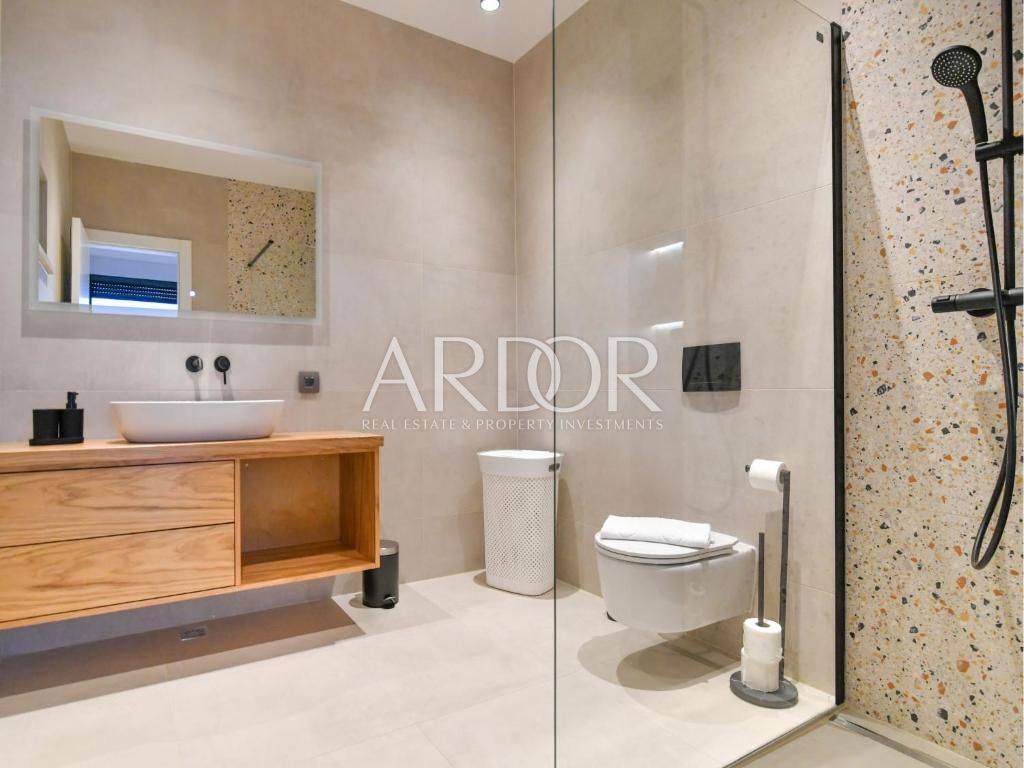 Villa Medveja, Lovran, 209m2