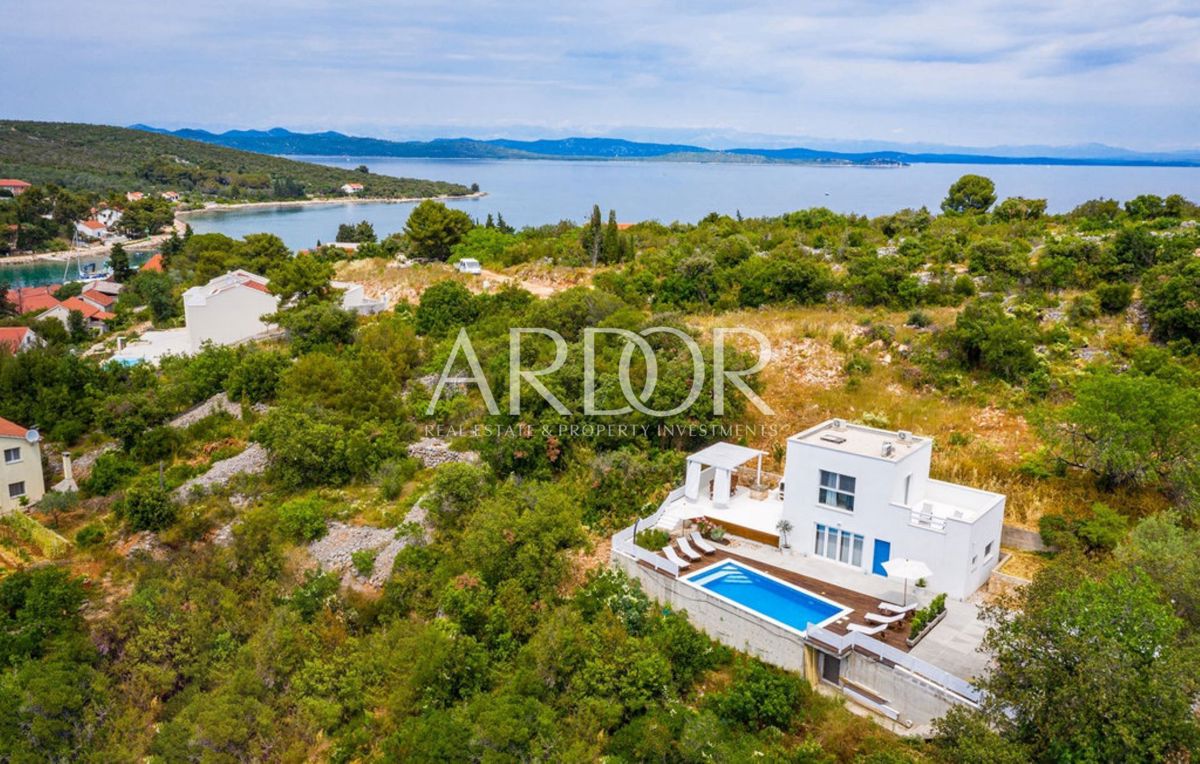 Casa Žman, Sali, 172m2