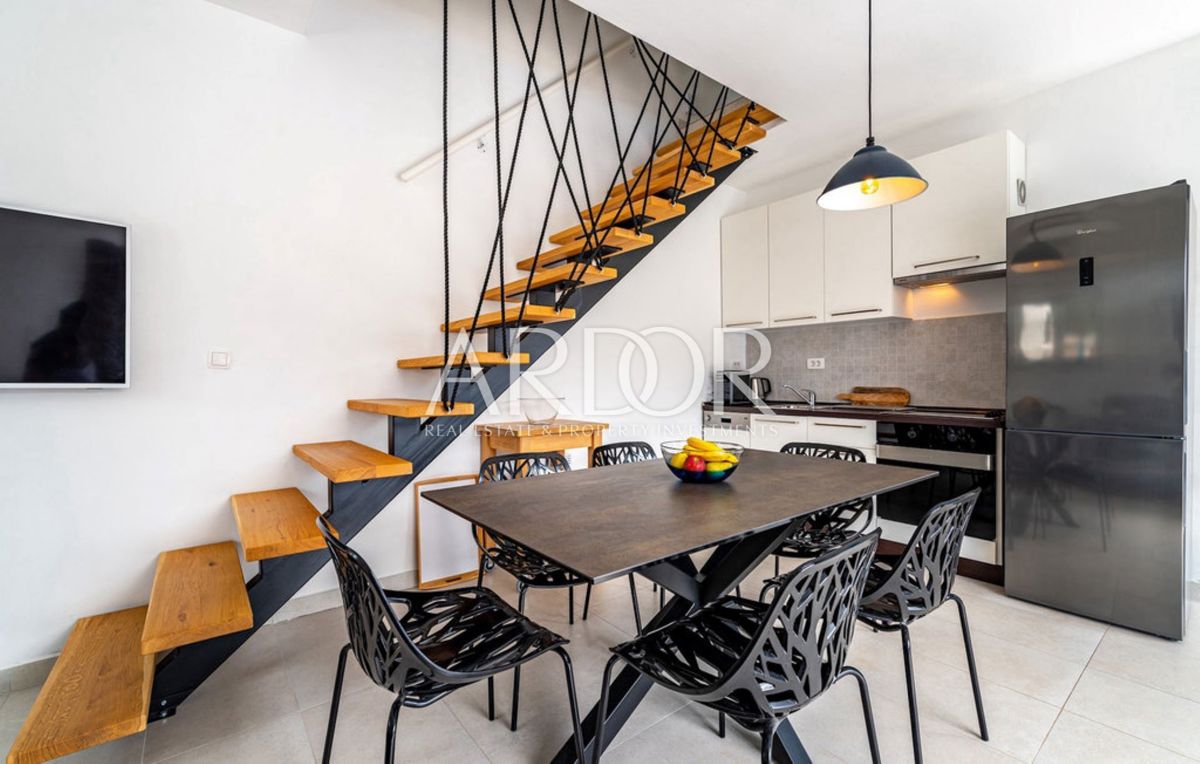 Casa Žman, Sali, 172m2