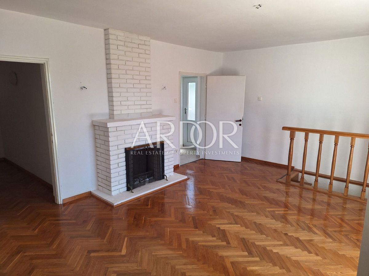 Casa Novi Vinodolski, 160m2