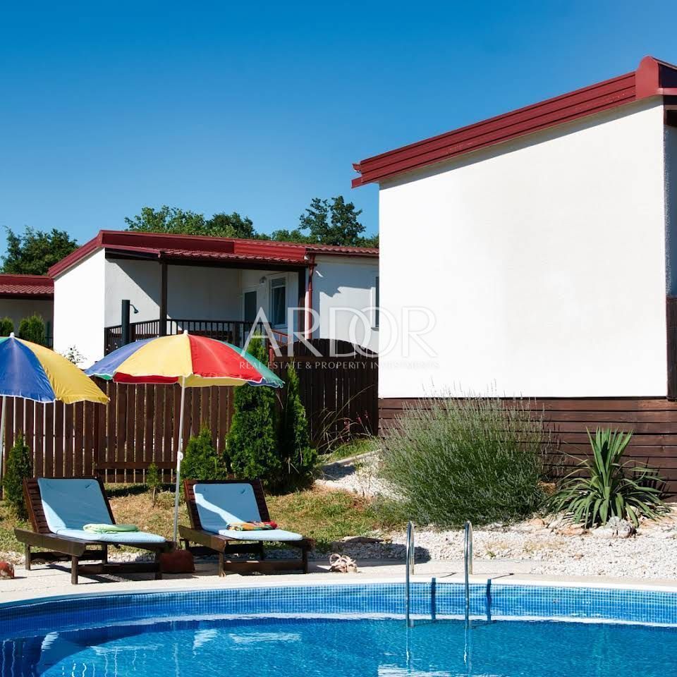 Terreno Poreč, 8.400m2