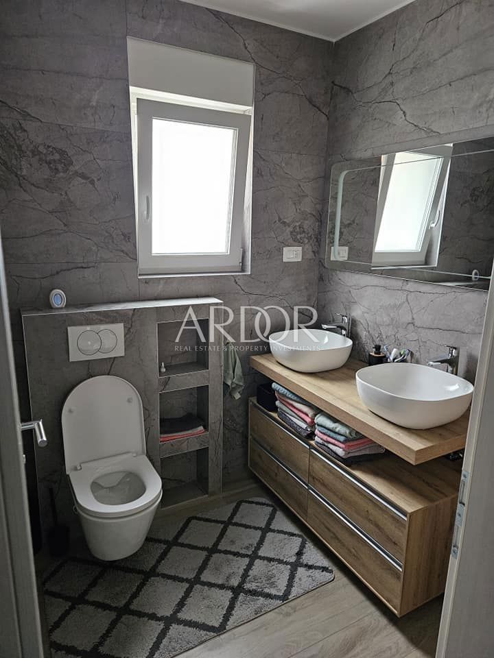 Appartamento Viškovo, 90m2