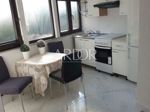 Appartamento Zamet, Rijeka, 89m2