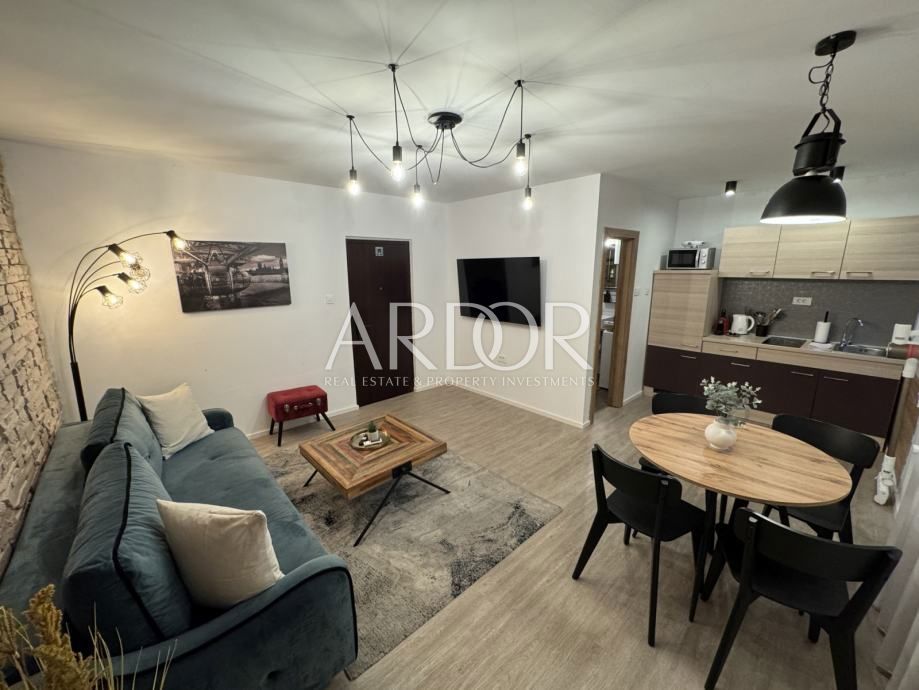 Appartamento Centar, Rijeka, 82m2