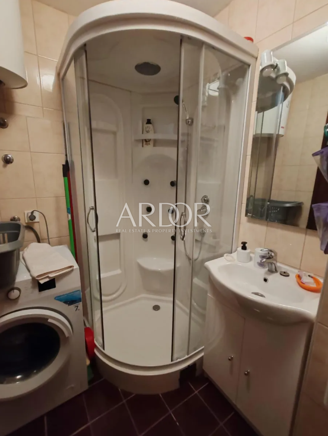Appartamento Karlobag, 25m2