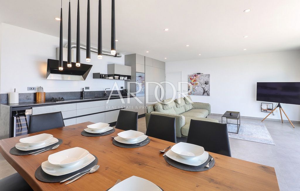 Casa Veprinac, Opatija - Okolica, 200m2