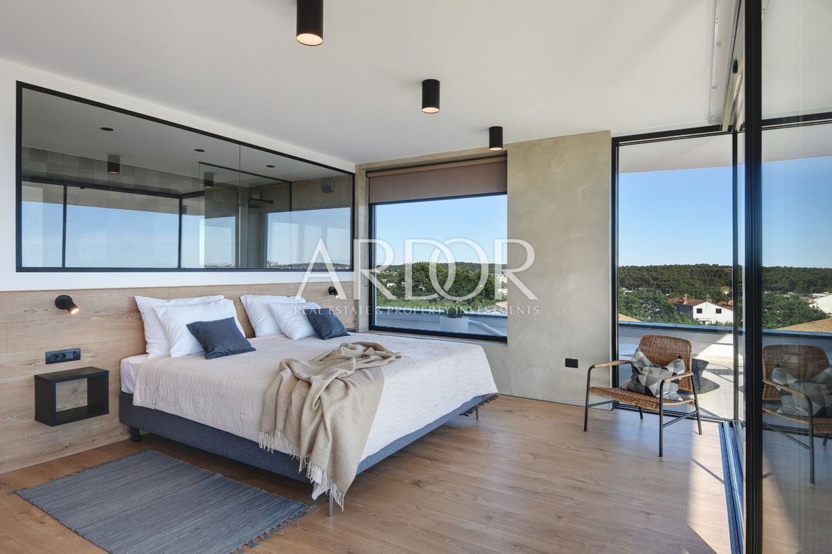 Villa Centar, Pula, 470m2