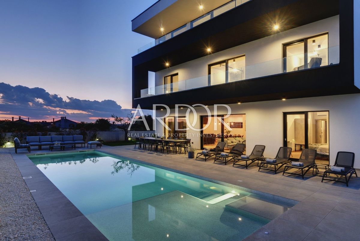 Villa Centar, Pula, 470m2