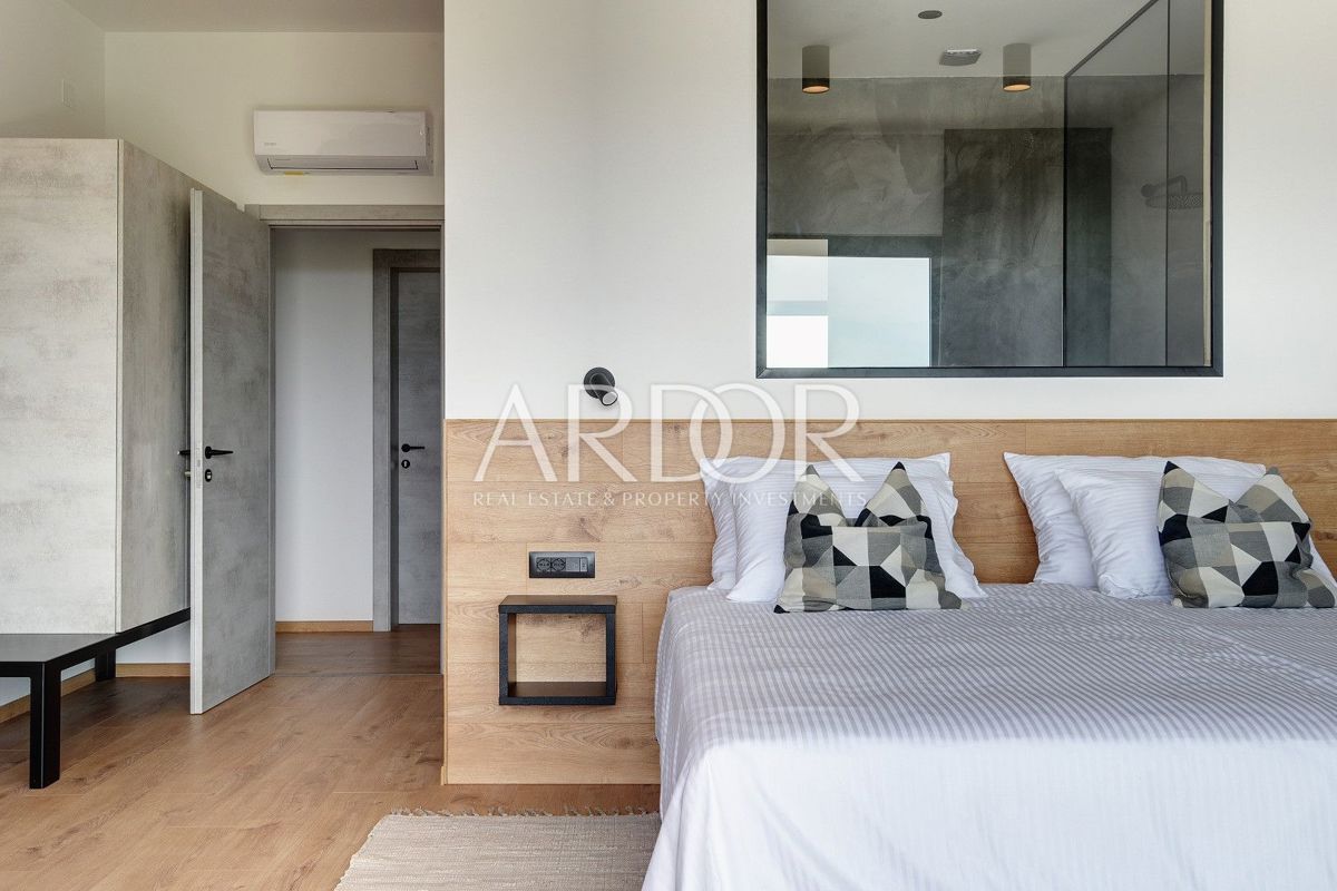 Villa Centar, Pula, 470m2