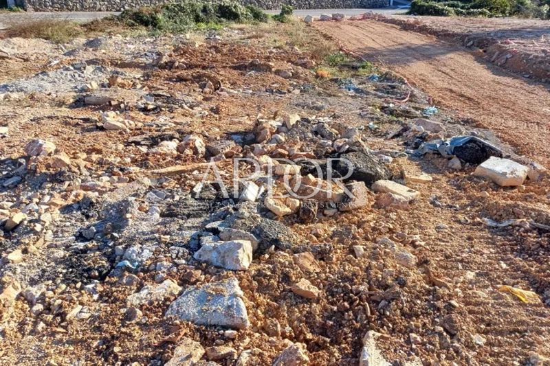 Terreno Bogovići, Malinska-Dubašnica, 630m2